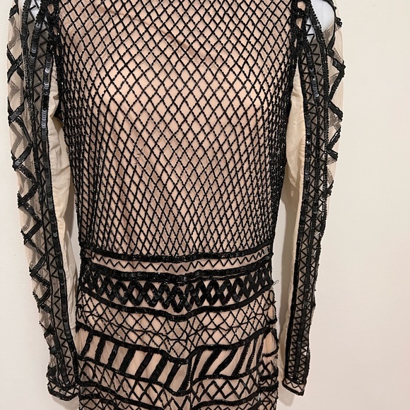 Alice and Olivia Black and Cream Embellished Dress size 8 - Picture 6 of 8